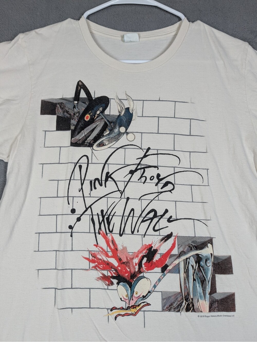 Pink Floyd Mens M Cream The Wall 2016 Roger Waters Graphic Rock Band T Shirt Tee